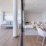 Luxury El Higueron West Апартаменты