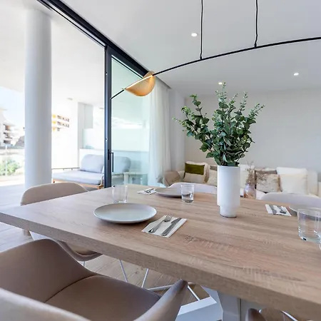 Апартаменты Luxury El Higueron West Фуэнхирола