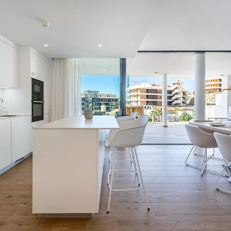 Luxury El Higueron West Apartmán